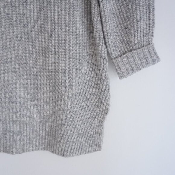 H&M Grey Knit Ribbed Long Sleeve Sweater Midi Dress S NWT - Picture 3 of 13